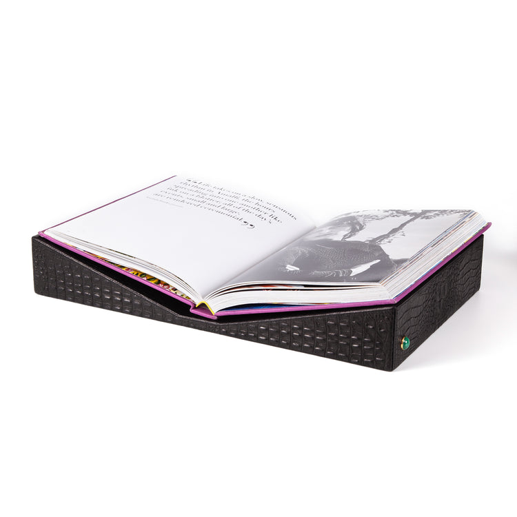 Bibliotheque Bookstand "Out of Africa"