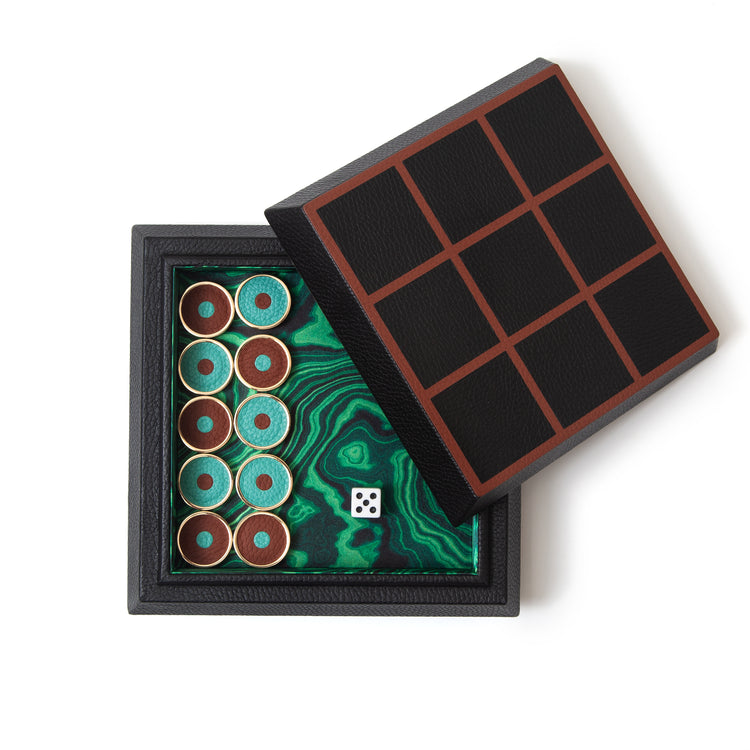 Tic Tac Toe Box