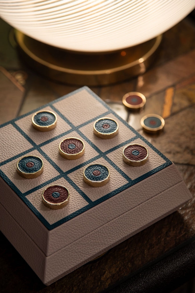 Tic Tac Toe Box
