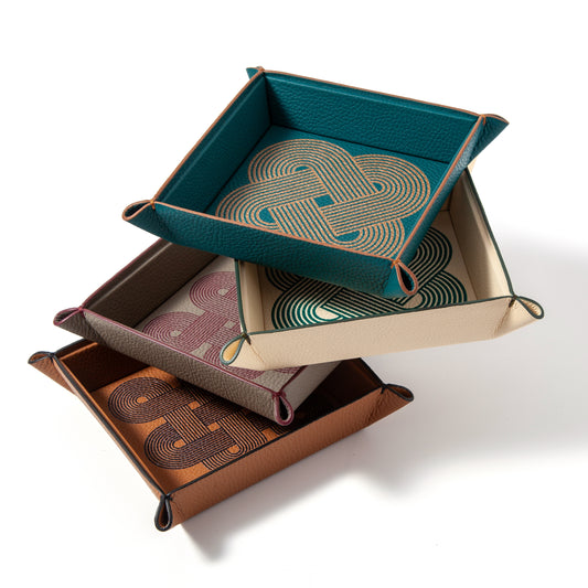 Endless Knots Square Leather Catchall Tray